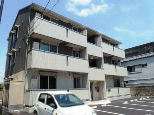 高知県高知市愛宕町３丁目 賃貸アパート