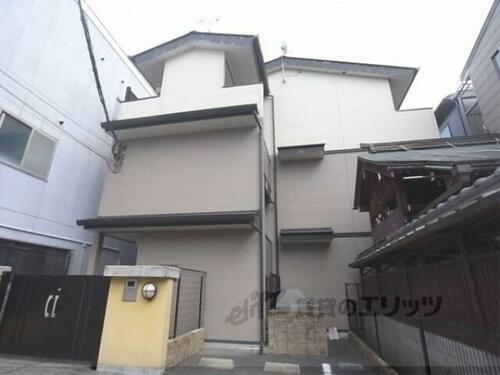 京都府京都市下京区若宮通六条下る若宮町 築16年10ヶ月 3階建