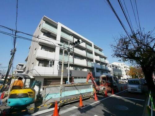 東京都板橋区小豆沢３丁目 5階建 築11年9ヶ月