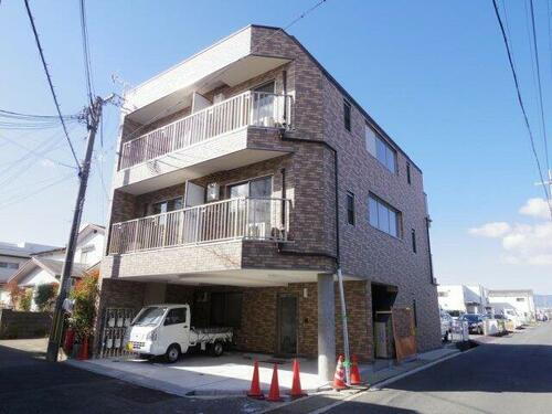 奈良県奈良市三条大路２丁目 3階建 築6年5ヶ月