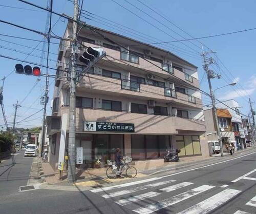 京都府京都市右京区梅津前田町 4階建