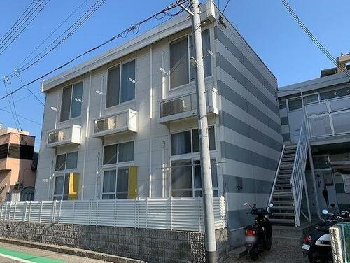 レオパレス甲東 2階建