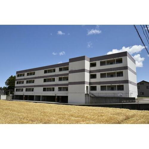 Ｊ－ｈｏｕｓｅ杉田 3階建