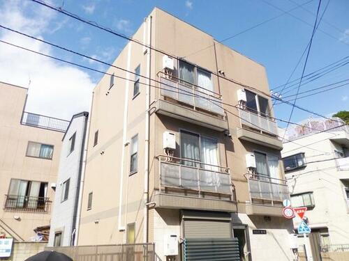 シャンテ東十条 3階建
