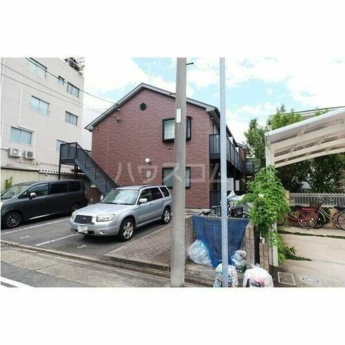 愛知県名古屋市中川区尾頭橋２丁目 2階建