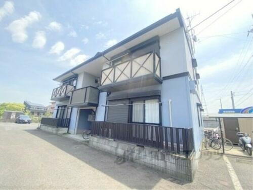 滋賀県大津市月輪３丁目 2階建