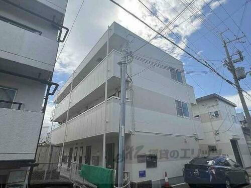 兵庫県伊丹市清水１丁目 築27年4ヶ月 3階建