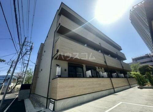 ＮＥＳａｌｌａ 3階建