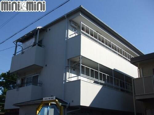 カーサトレピアーニ 3階建