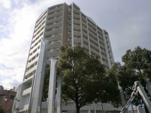 愛知県名古屋市港区浜１丁目 賃貸マンション