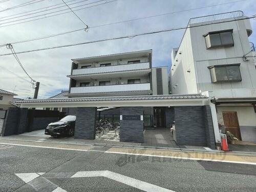 京都府京都市伏見区東大黒町 地上3階地下1階建 築2年5ヶ月