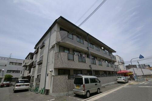 大阪府堺市中区深井清水町 3階建 築30年2ヶ月