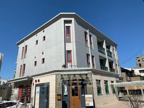 愛知県名古屋市昭和区滝川町 賃貸マンション