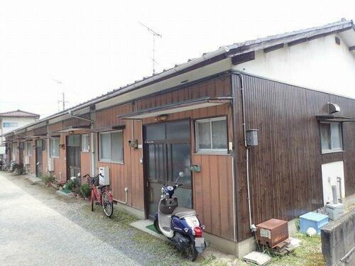 愛媛県松山市北久米町 平屋建て