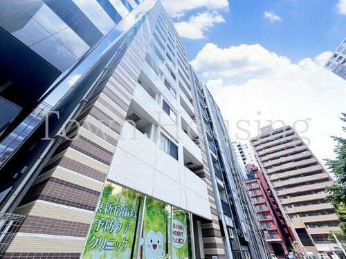 東京都新宿区新宿６丁目 12階建