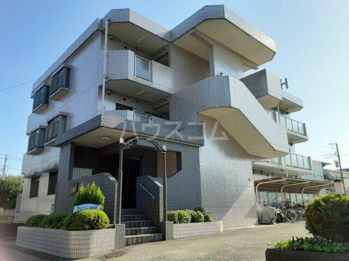 アベニュー湘南Ⅲ 3階建