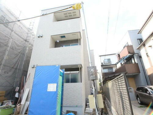 兵庫県西宮市浜脇町 築5年3ヶ月 3階建