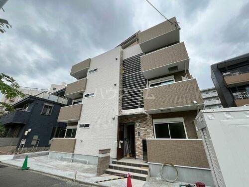 ＭＯＶＥ上飯田 3階建