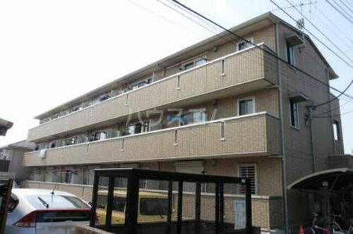 アエル大宮三橋 3階建