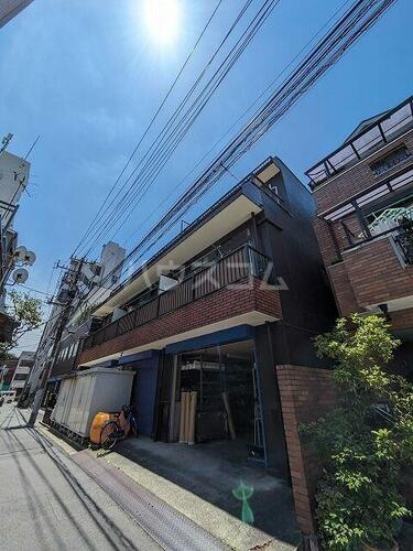 遠山コーポ 3階建