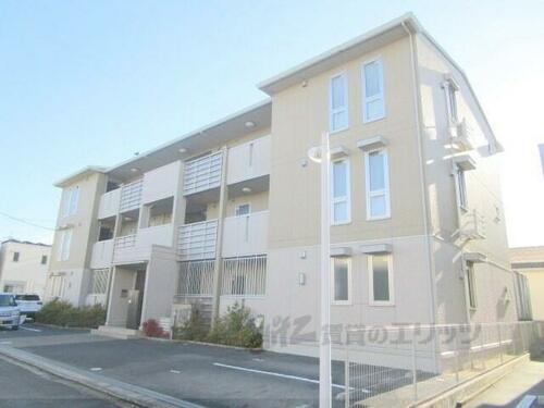 滋賀県草津市野村６丁目 築13年10ヶ月 3階建