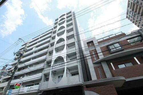 Ｌｉｏｎ鶴見 10階建