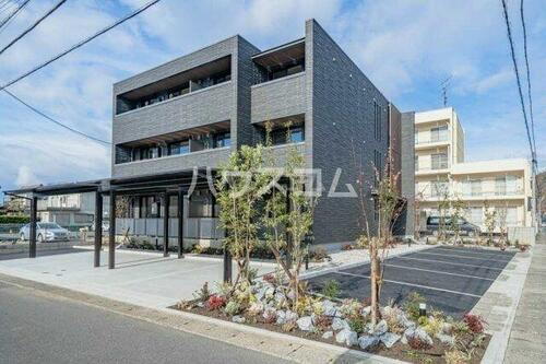 岐阜県岐阜市長良福江町１丁目 3階建 