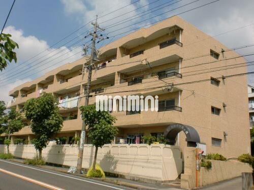 グリーンハイツ石が根 4階建