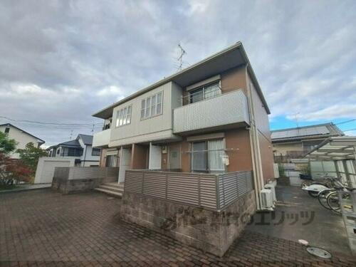 奈良県天理市櫟本町 築18年8ヶ月 2階建