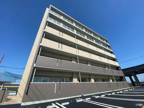 三重県鈴鹿市神戸３丁目 6階建 築1年3ヶ月