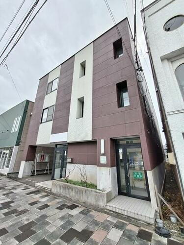 ハイツユートピア 3階建