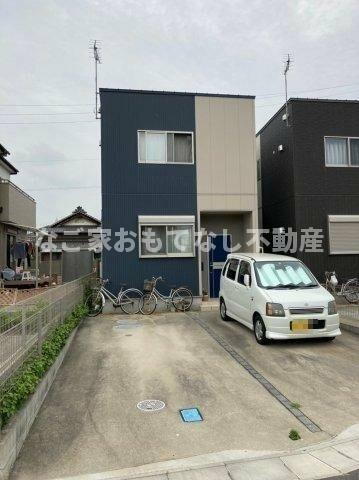愛知県稲沢市六角堂東町３丁目 賃貸一戸建て