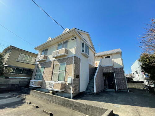 レオパレス二村 2階建