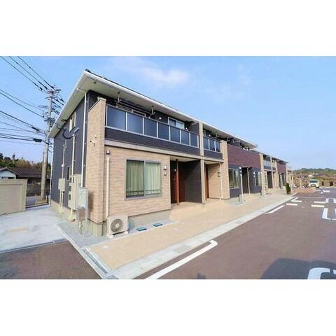 ヴィラ　フィオーレ　川崎　１ 2階建