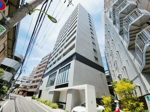 東京都世田谷区池尻２丁目 築3年10ヶ月 13階建