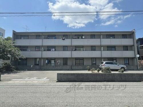 兵庫県伊丹市鋳物師４丁目 築28年3ヶ月 3階建