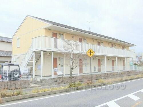 滋賀県東近江市妙法寺町 2階建 築17年8ヶ月