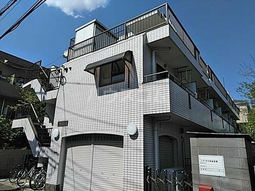 ウェストマンション 3階建