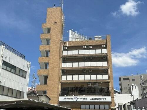 兵庫県伊丹市中央５丁目 築37年9ヶ月 5階建