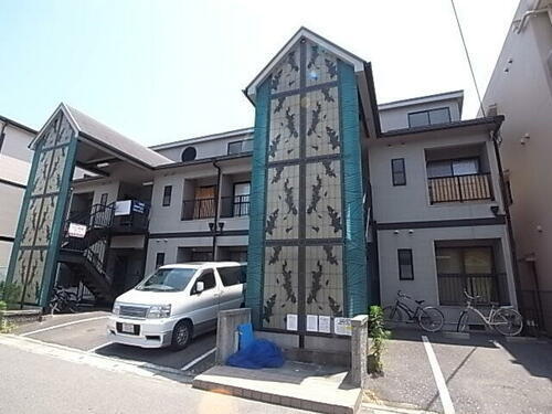 兵庫県西宮市天道町 2階建
