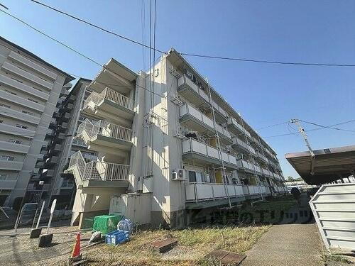 兵庫県伊丹市鴻池２丁目 賃貸マンション