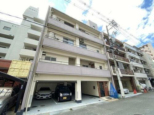 山根ビル 4階建