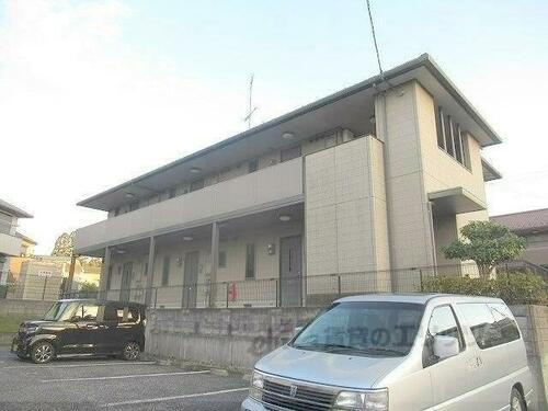 滋賀県湖南市菩提寺東２丁目 築23年9ヶ月 2階建