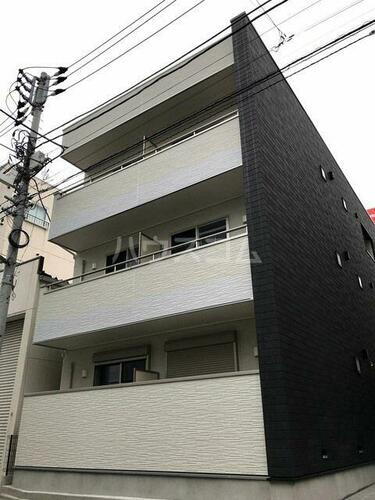 ＬＡＵＲＥＬ三ノ輪 3階建