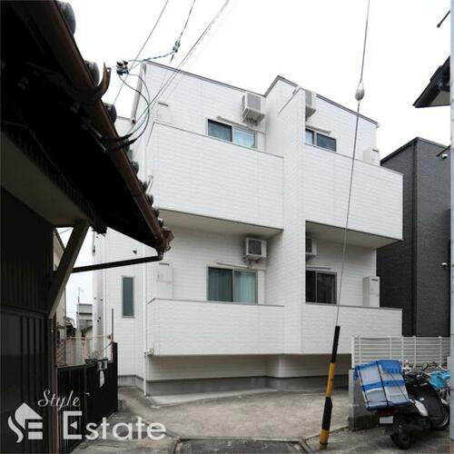 愛知県名古屋市昭和区川名本町４丁目 2階建 築8年4ヶ月
