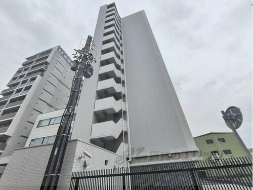 大阪府東大阪市長田西４丁目  14階建