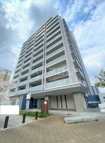 埼玉県三郷市中央１丁目 12階建