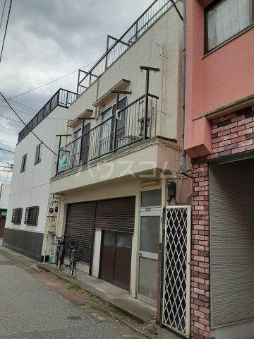 東京都足立区千住柳町 3階建