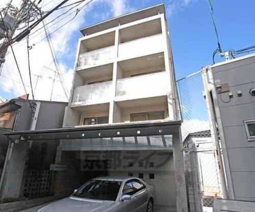 京都府京都市東山区鐘鋳町 4階建 築19年4ヶ月