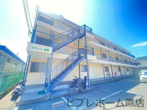 大阪府高石市綾園２丁目 3階建